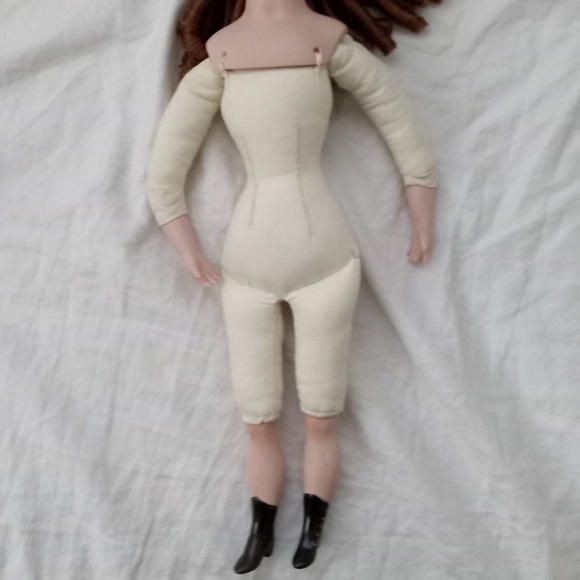 Vintage Victorian Reproduction Artist Porcelain Doll - Picture 9 of 15